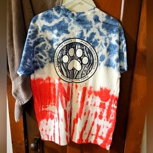 Pawz tie dye tee, unisex size large. NWOT.